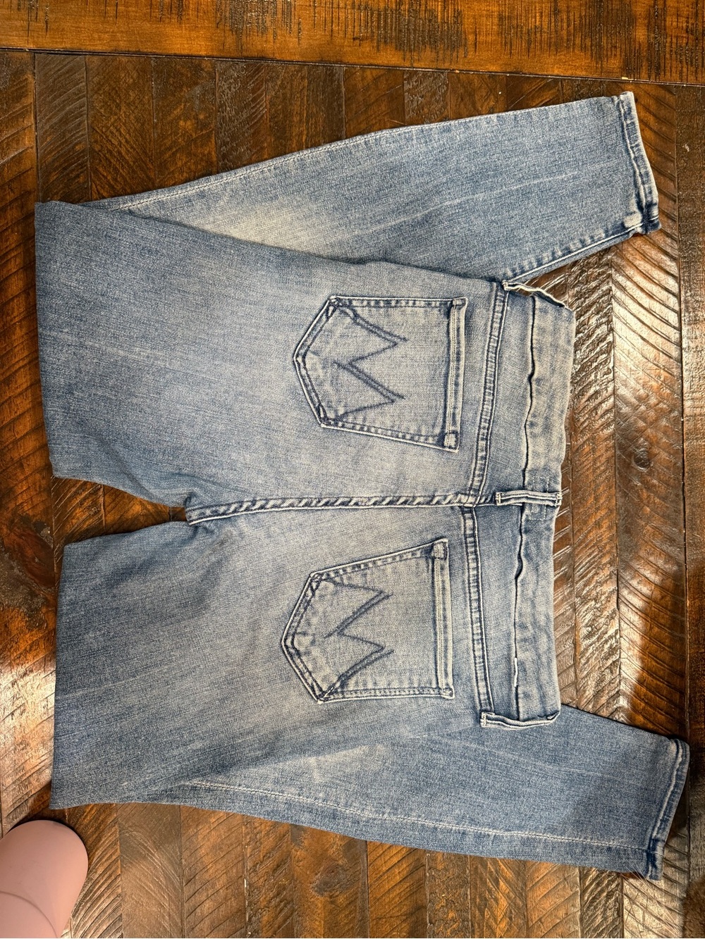 MOTHER The Looker Ankle Jeans in light blue wash (M5)